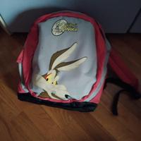Zainetto willy il coyote 
Misure 25cm x 32 cm
Nuov