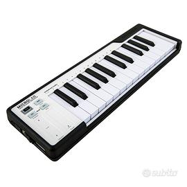 Arturia Microlab Nero – Controller a Tastiera
