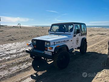 Jeep Wrangler YJ