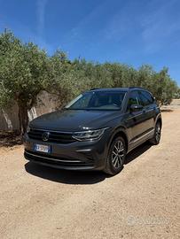 Volkswagen Tiguan 2.0 TDI 150 CV SCR DSG Life spor