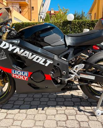 Suzuki GSXR 600 K4