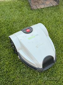 Robot tosaerba tagliaerba