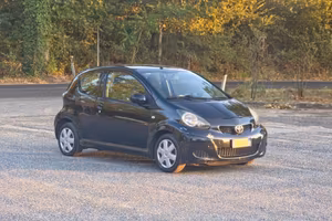 Toyota Aygo 1.0 12V VVT-i 3 porte Lounge Connect E