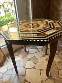 Tavolino in legno da caffè