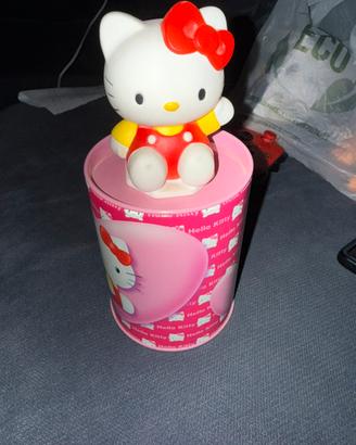 Salvadanaio Sanrio Hello Kitty + omaggio