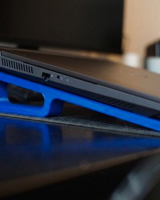 Supporti per laptop personalizzati