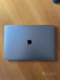 MacBook Pro 15" (2017) -  SSD 512GB 16GB RAM