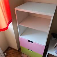 cameretta libreria Ikea 