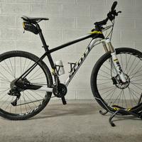 MTB Scott Scale in carbonio