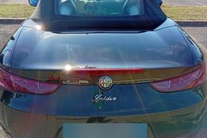 alfa romeo spider