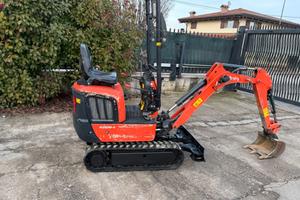 E282 - Escavatore Kubota K008 Carro allargabile