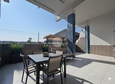 3 LOCALI A GIUGLIANO IN CAMPANIA