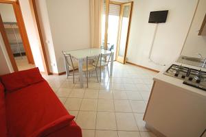 Appart.vicinissimi al mare a TORTORETO LIDO