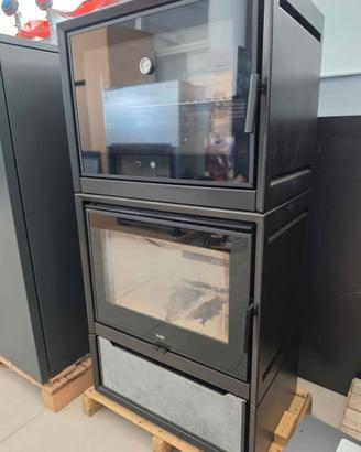KUOKI 110da11,4KW cm72x46x140 stufa a legna Klover
