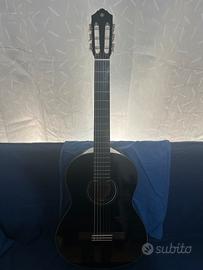 Yamaha c40