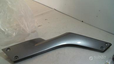 COPERTURA LATERALE DESTRA TUNNEL GP 800 GILERA 653