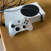 Xbox serie s piu volante loghitech(leggere la desc