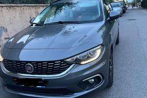 Fiat tipo 1.6 multijet diesel lounge /city life