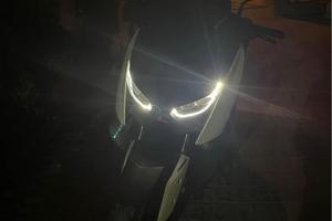 XMAX 300