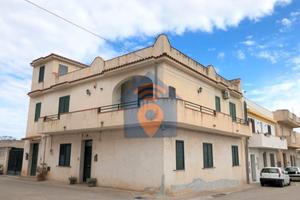 Castelvetrano Appartamento In Contesto Bifamiliare