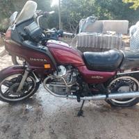 Honda GL 500 Silver Wing - 1982