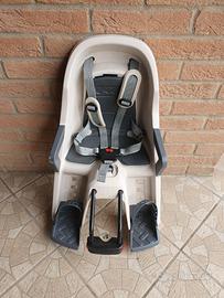 Sella per bicicletta con attacco al manubrio