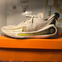 UNDER URMOUR CURRY 12 n45.5