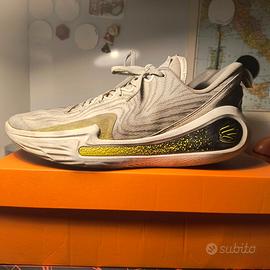 UNDER URMOUR CURRY 12 n45.5