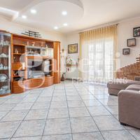 Appartamento Marano di Napoli [MV2167VRG]