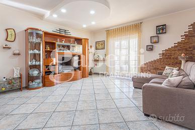 Appartamento Marano di Napoli [MV2167VRG]