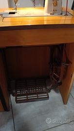 Macchina da cucire vintage anni 60