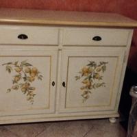 credenza in legno