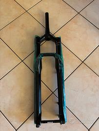 Forcella Rockshox Select + 160mm 29” - NUOVA