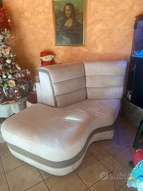 Divano letto con penisola che aggancia/accoppia