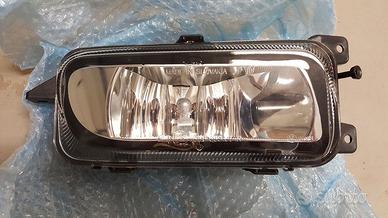 Fendinebbia dx Mercedes Actros MegaSpace mp2 NUOVO