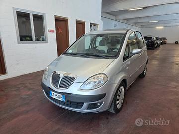 Lancia MUSA 1.4 16V Oro NEOPAT