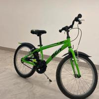 Bici bambino verde sportiva