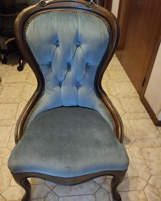 poltroncina legno e velluto 