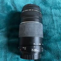 Canon EF 75-300 mm f/4-5.6 III Teleobiettivo Zoom