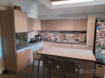 Cucina STOSA, isola, lavastoviglie epiano cottura 