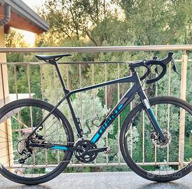 Gravel Giant SLR GX1 bici da corsa freni a disco 