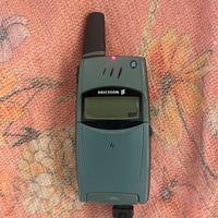 telefono cellulare Ericsson T28