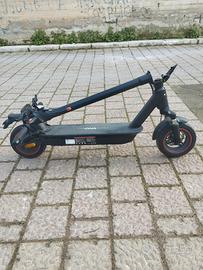 Monopattino Vivobike V40 500W Come Nuovo