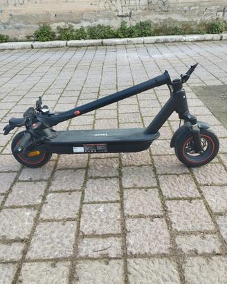 Monopattino Vivobike V40 500W Come Nuovo