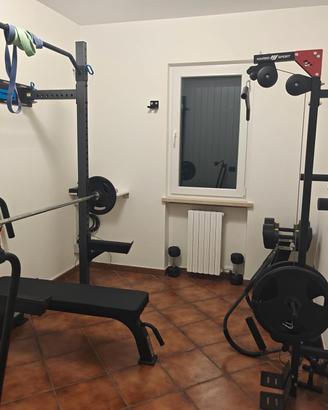 Power Rack + Lat Machine + Vertical Leg Press+Panc
