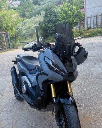 X ADV 750
