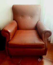 Poltrona Vintage Similpelle Cuoio stile Frau
