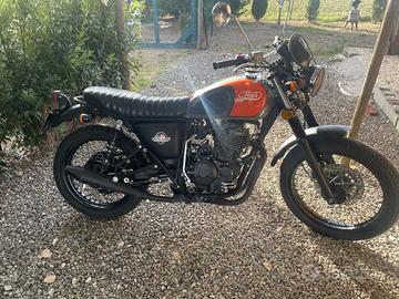 MOTO MASH SCRUMBLER 400
