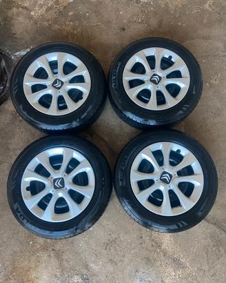 4 GOMME E CERCHI 185 65 15 CITROEN C3
