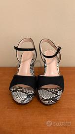 Scarpe con tacco nere e bianche